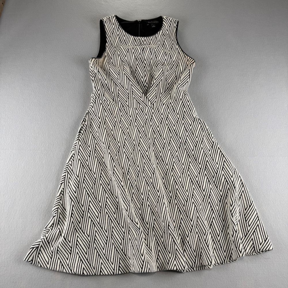 Banana Republic Womens 4 Geometric Chevron Fit Flare Dress Black White